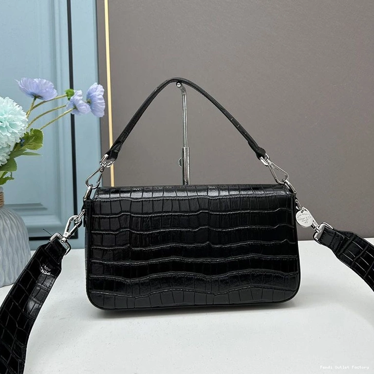 Cheap HOT Bag Leather In Baguette Re-Edition Black Fendi Crocodile Medium 0728